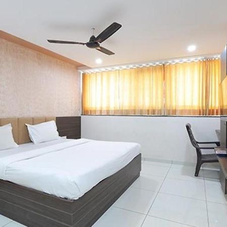 Fabhotel The Heaven Ahmedabad Ngoại thất bức ảnh
