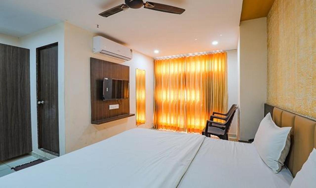 Fabhotel The Heaven Ahmedabad Ngoại thất bức ảnh