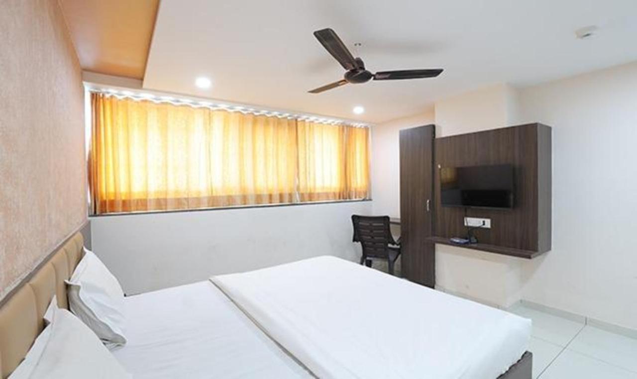 Fabhotel The Heaven Ahmedabad Ngoại thất bức ảnh